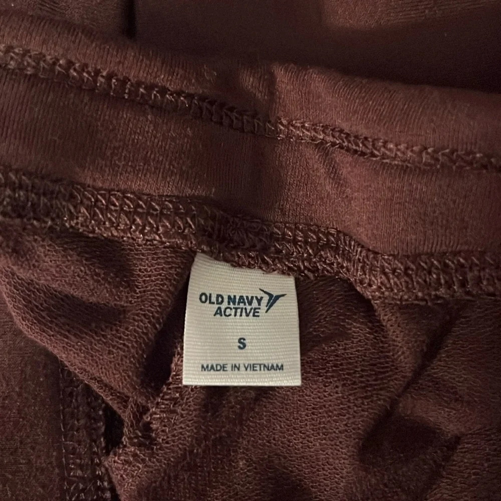 Old Navy Lounge Outfit